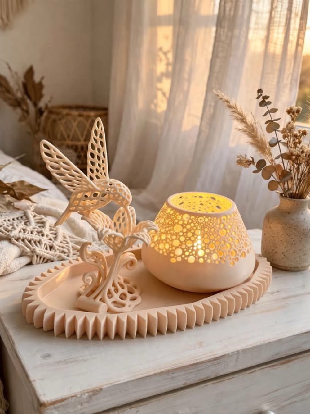 Handcrafted Hummingbird Candle Holder - Cream